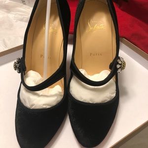 Booton MJ 100 in Black